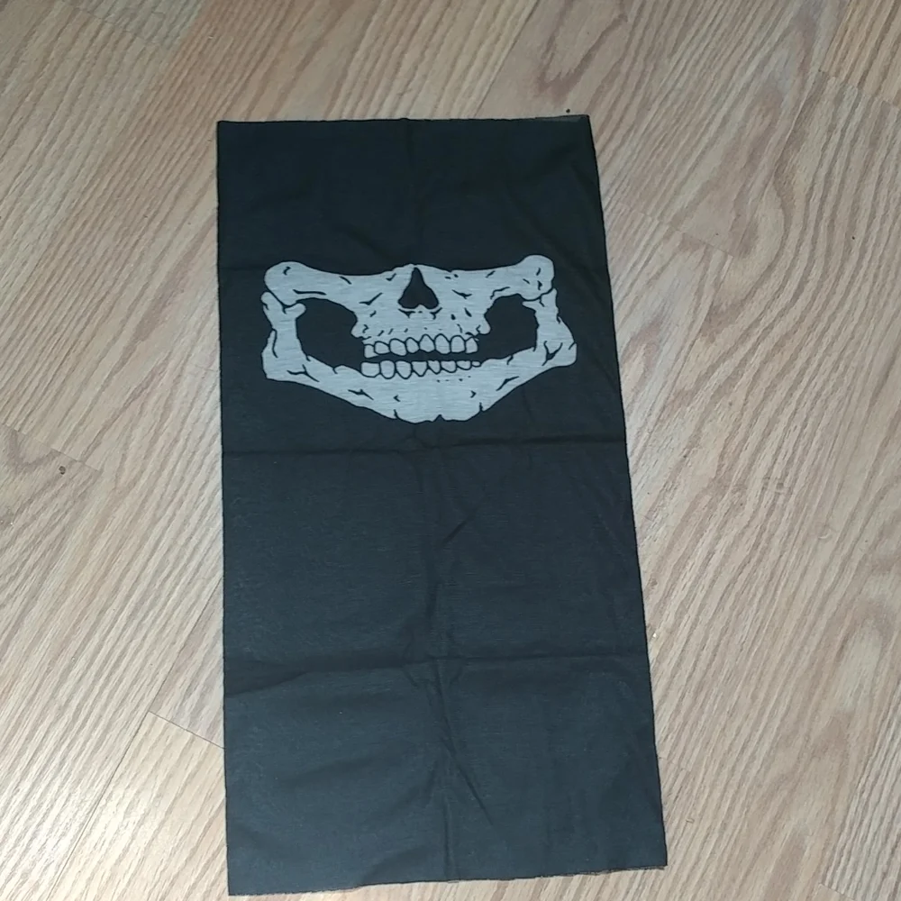❤️10/$10 New light weight stretchy ski mask halloween